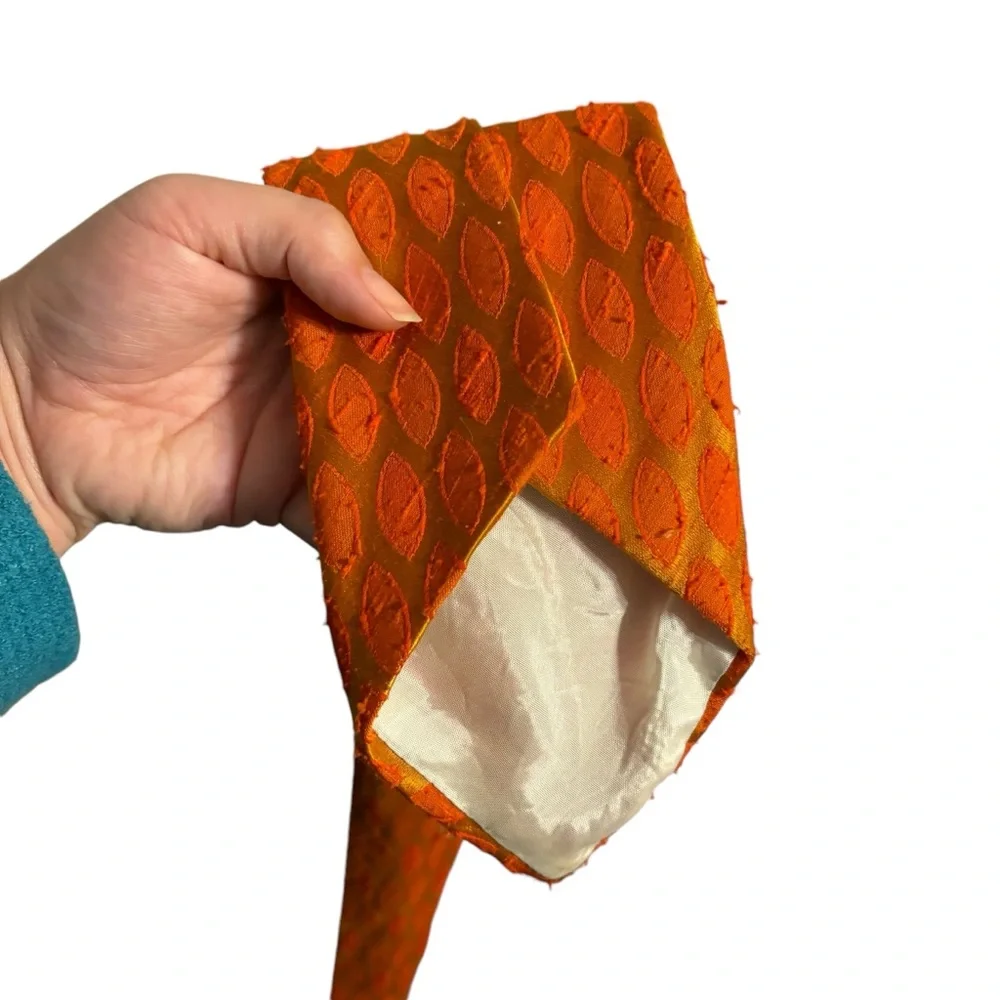 Vintage Colosseo Di Roma Terylene Orange‎ Textured Tie